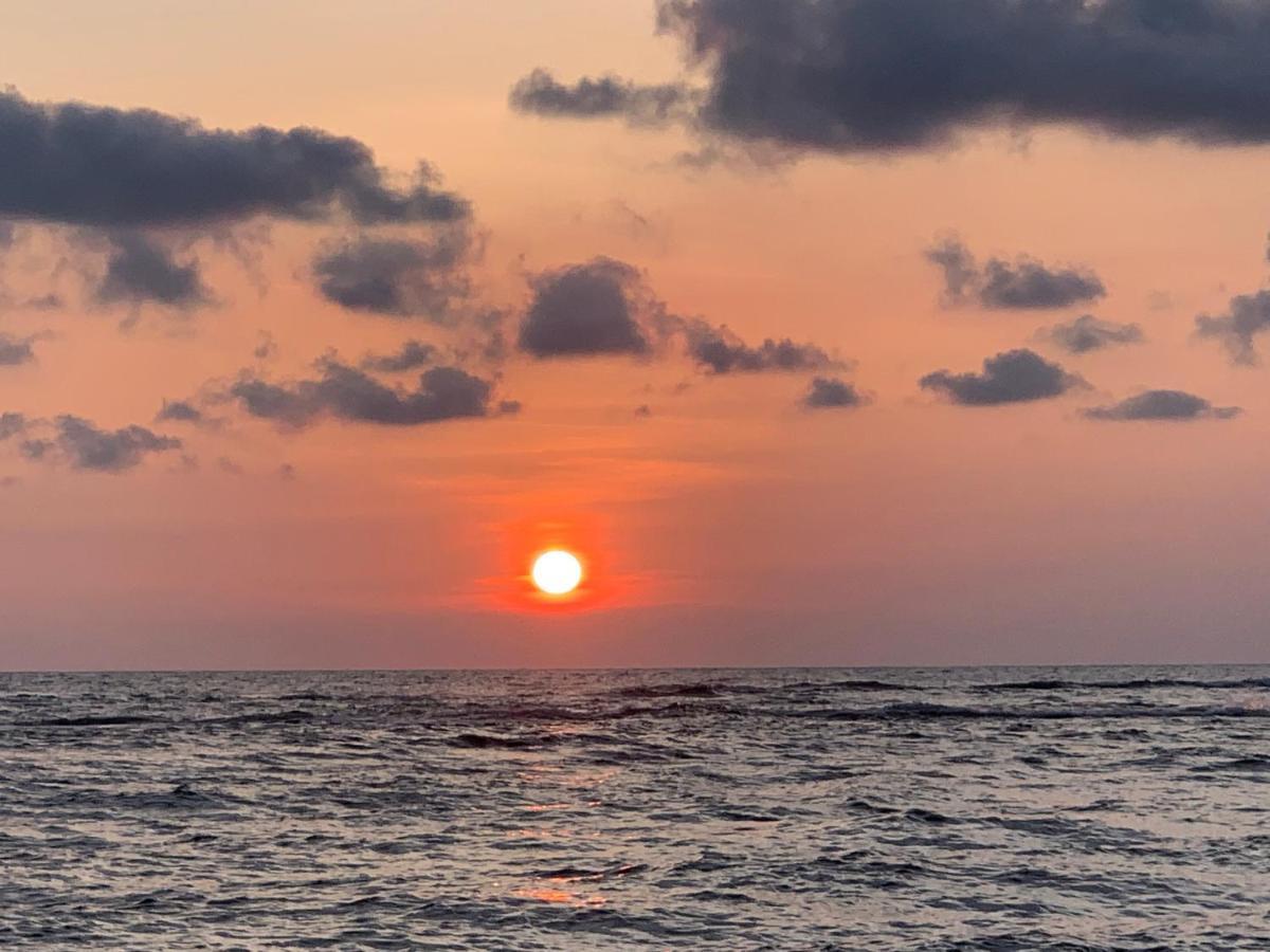 Tranquil Private Villa Near Bentota Beach Екстер'єр фото